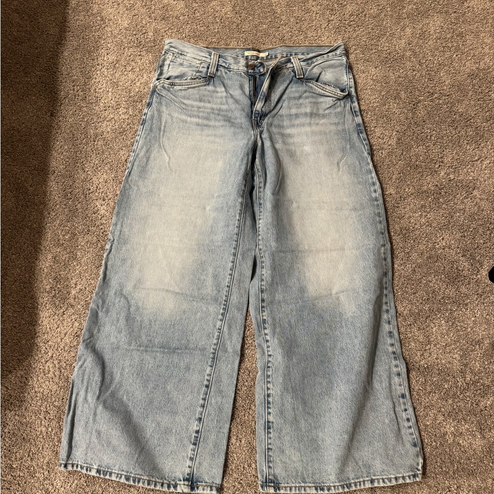 Women's Levi Light Blue Wide-Leg Jeans
